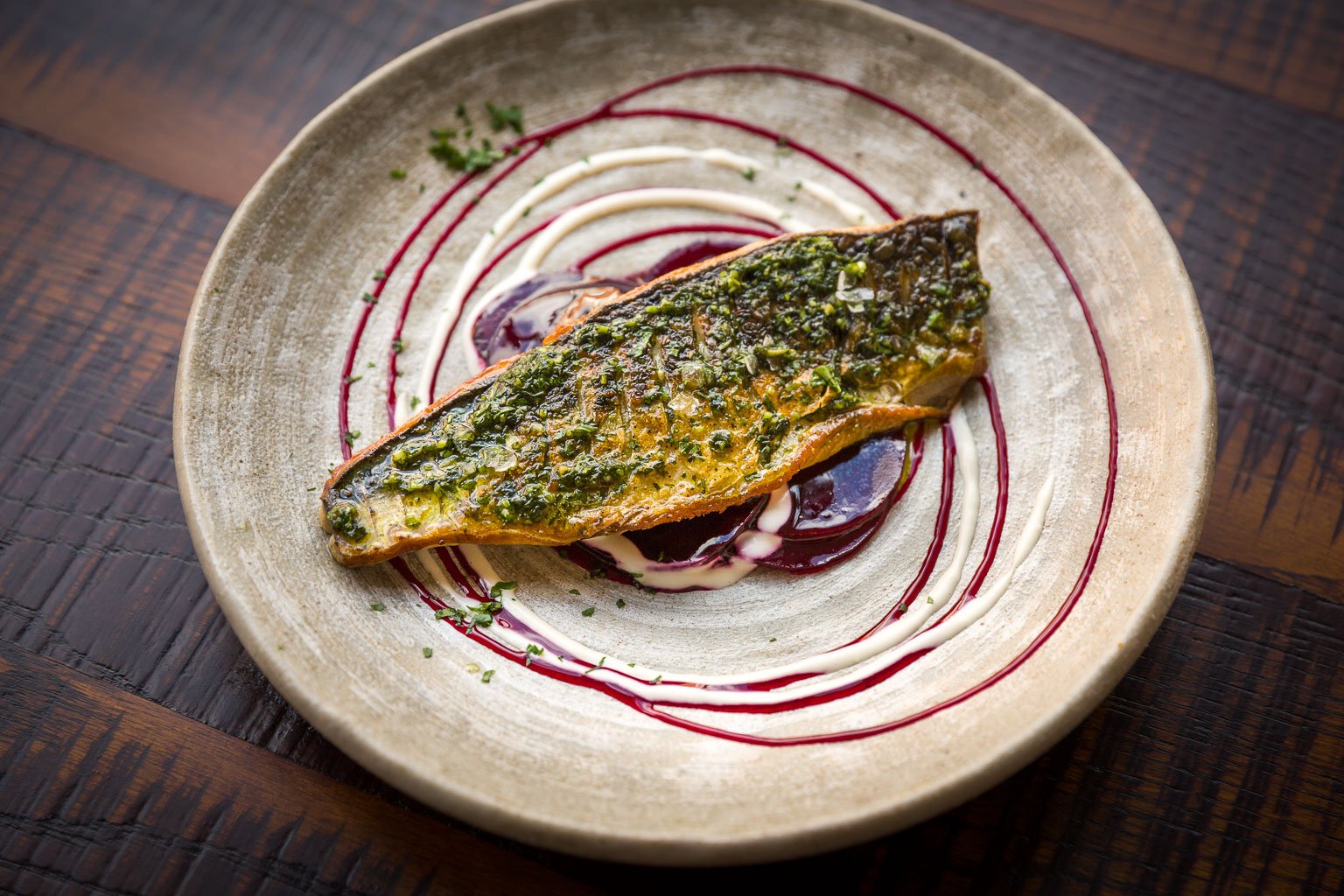 Grilled mackerel fillet with beetroot salad, horseradish dressing