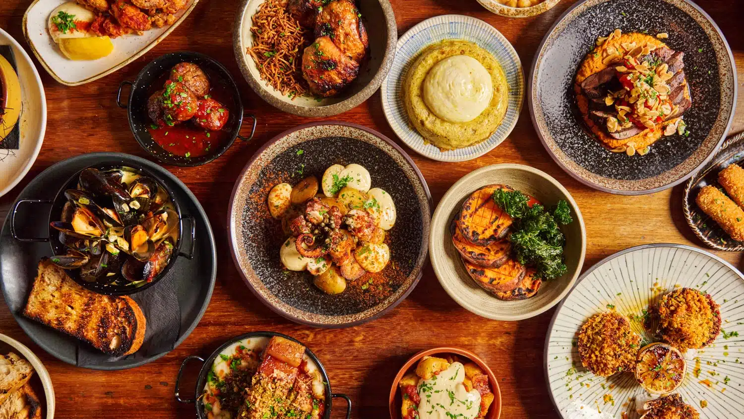 Welcome to El Gato Negro Tapas in Leeds, Manchester & Liverpool